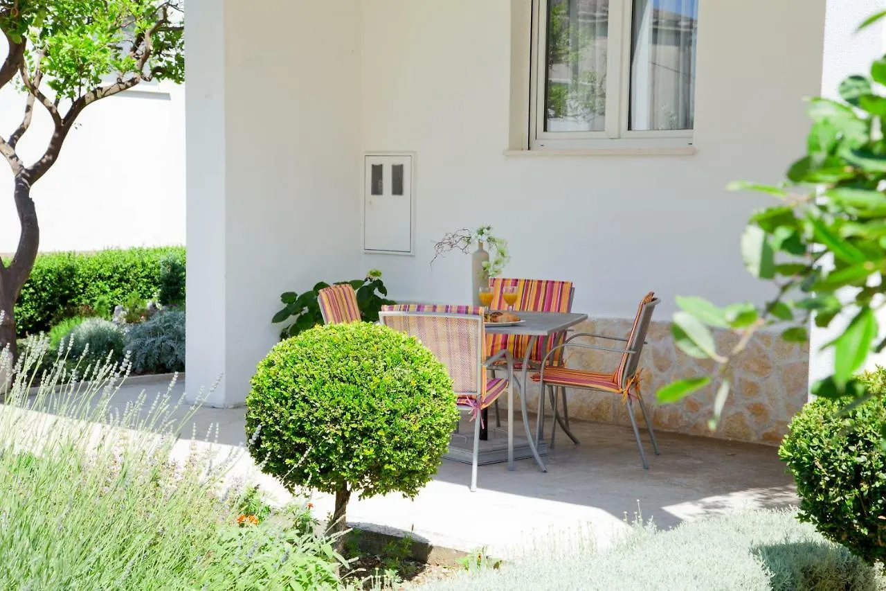 Apartament Apartman Topic Kaštela