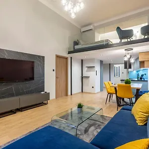 Exclusive New York In The Heart Of Apartament Budapeszt